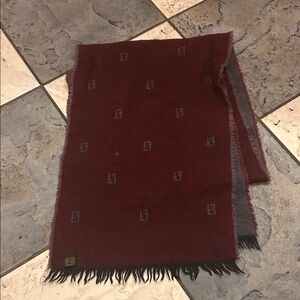 Luxury Designer Fendi Made in Italy All Wool Burgundy Scarf with great FF logo!